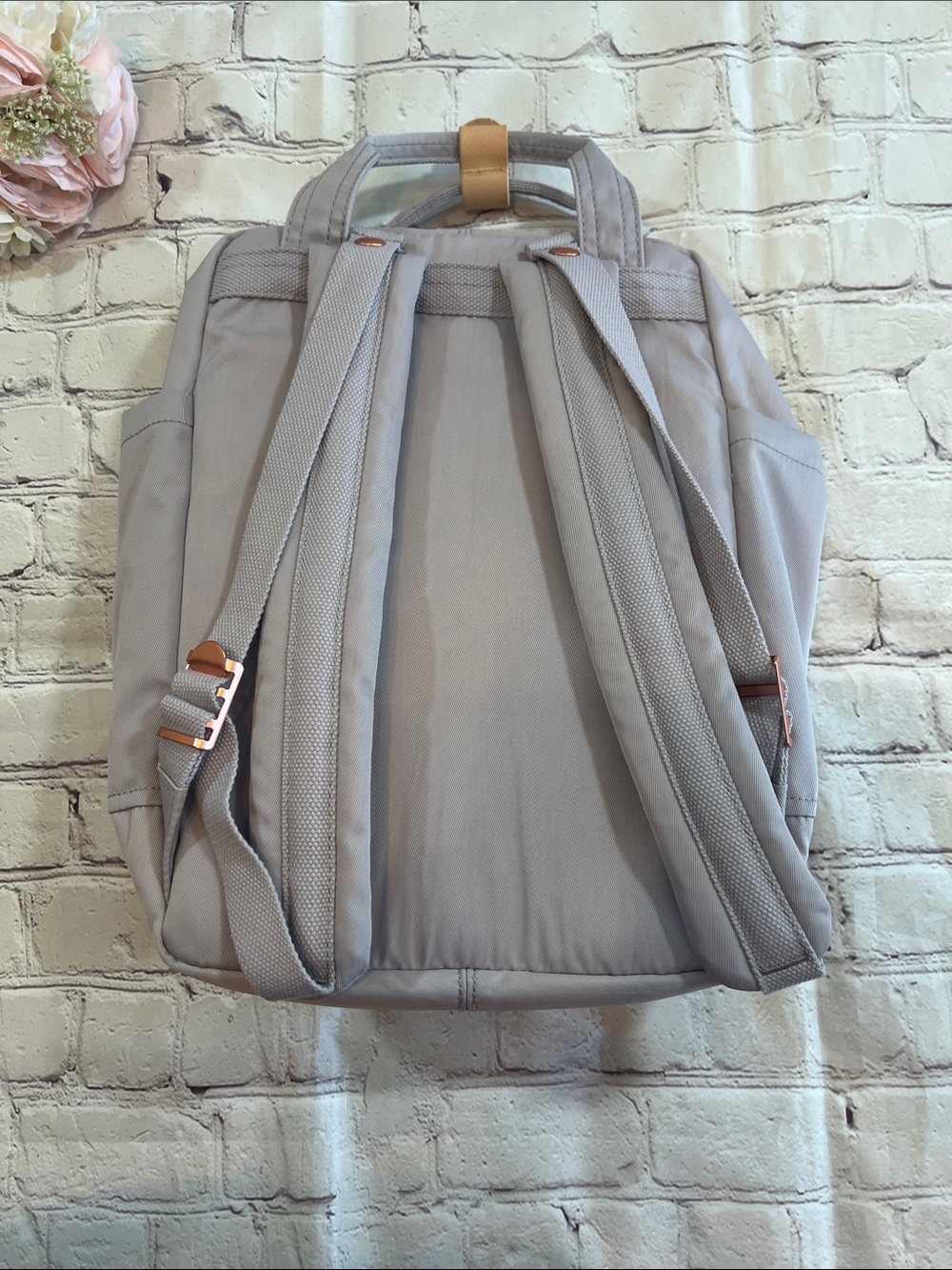 NWOT doughnut Greyish Purple Backpack - Picture 7 of 10